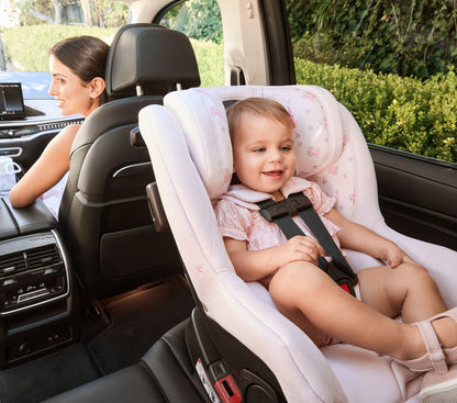 Nuna RAVA™ Next Convertible Car Seat