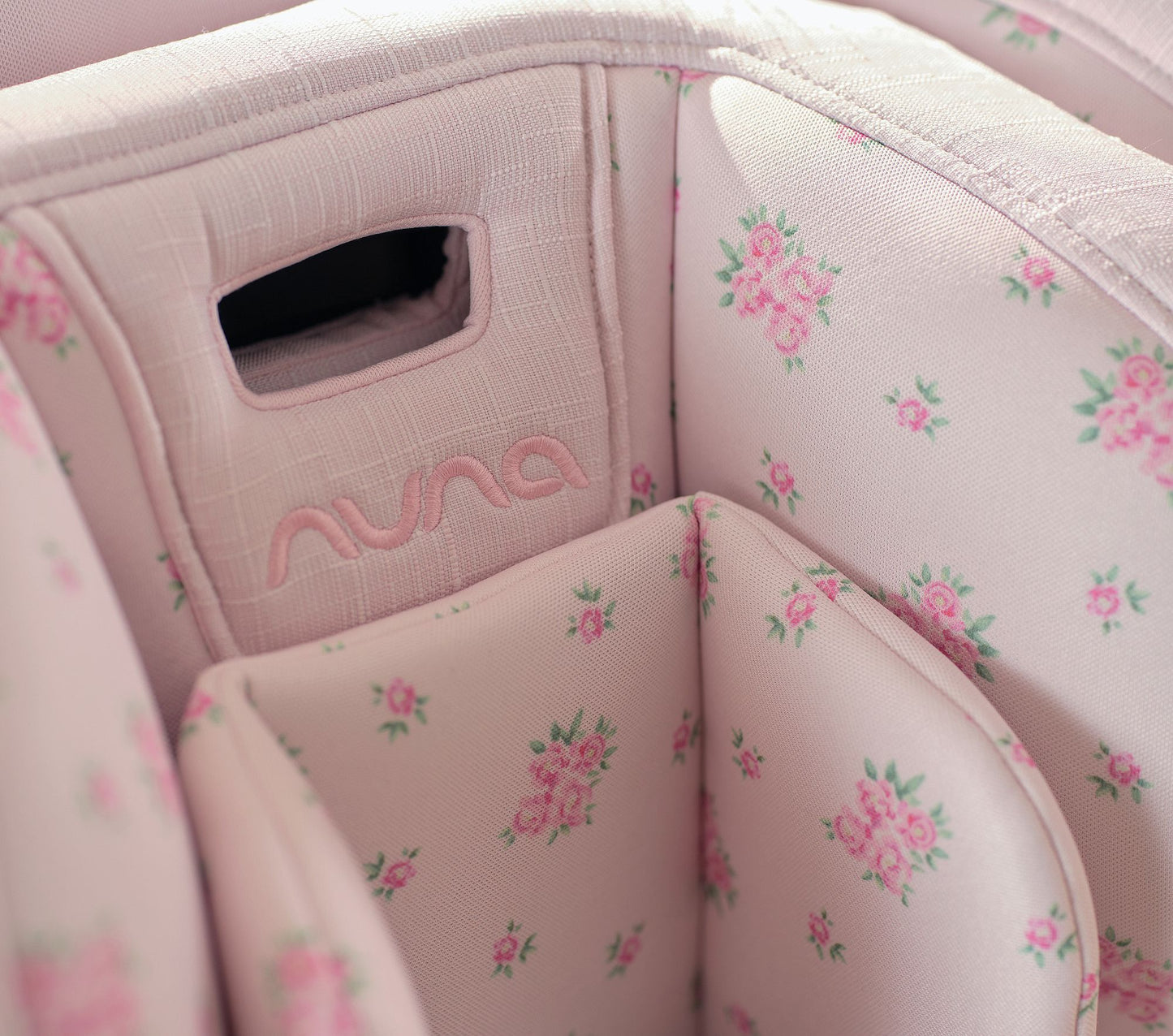 Nuna RAVA™ Next Convertible Car Seat